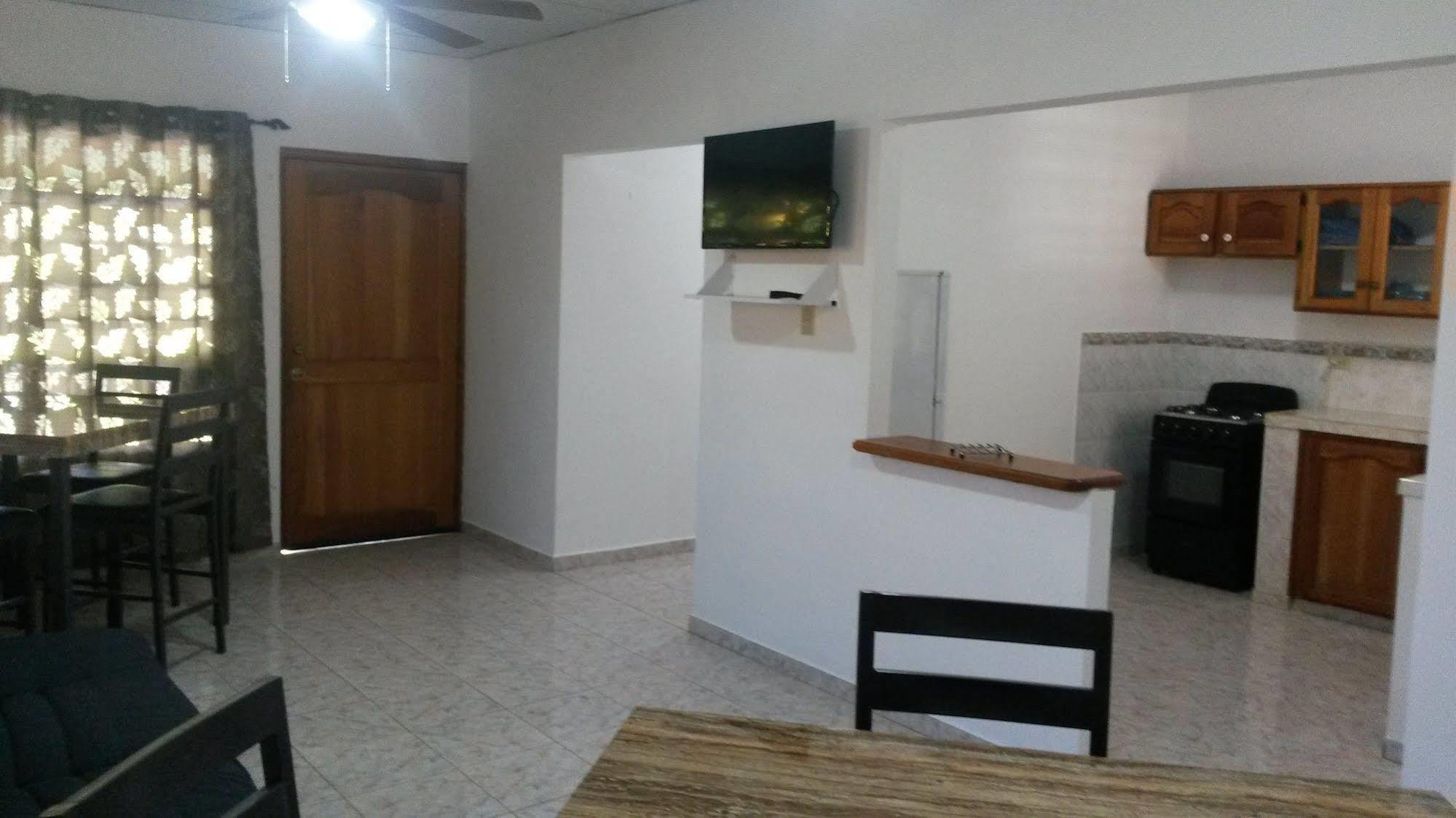 Little Italy B&B Boqueron المظهر الخارجي الصورة